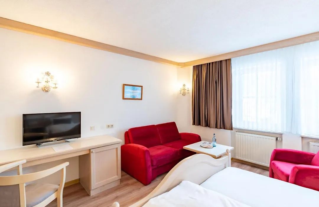Hotel Eisensteiner Hof-1